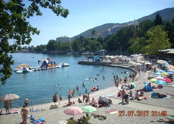 Apartament At Sea