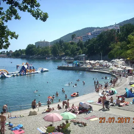 Apartament At Sea